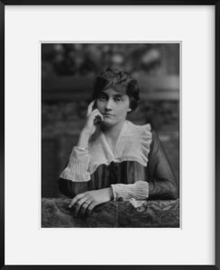 Photo: Erskine, Mrs, Portrait Photographs, Women, Dress, Arnold Genthe, 1917