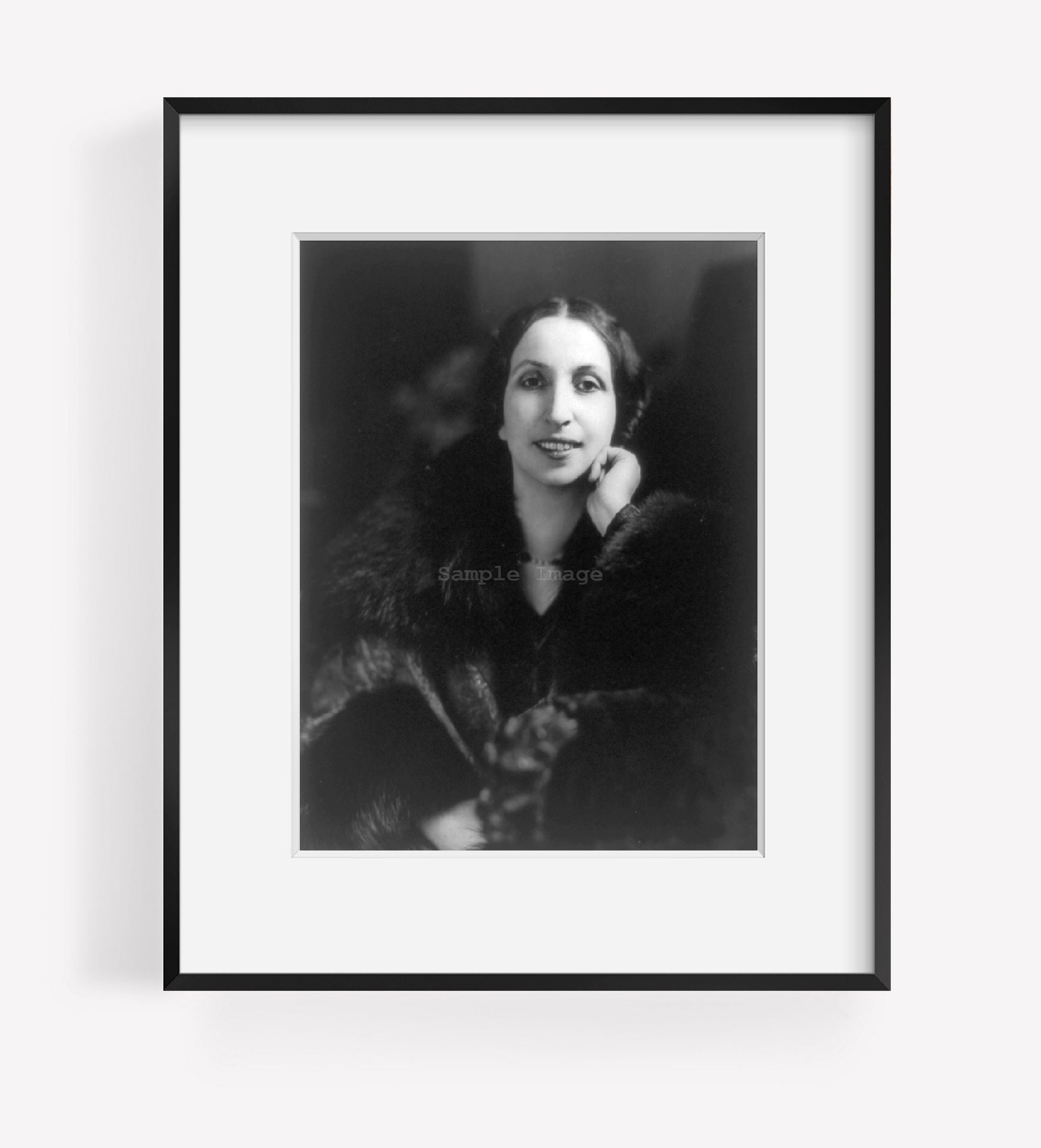 Photo: Madame Amelita Galli-Curci, 1882-1963, Italian operatic soprano, coloratura