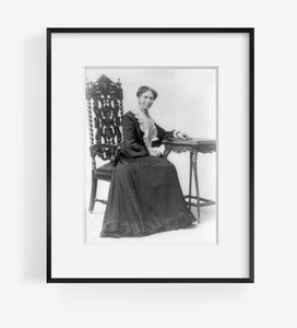 1904 photograph of Clara Barton