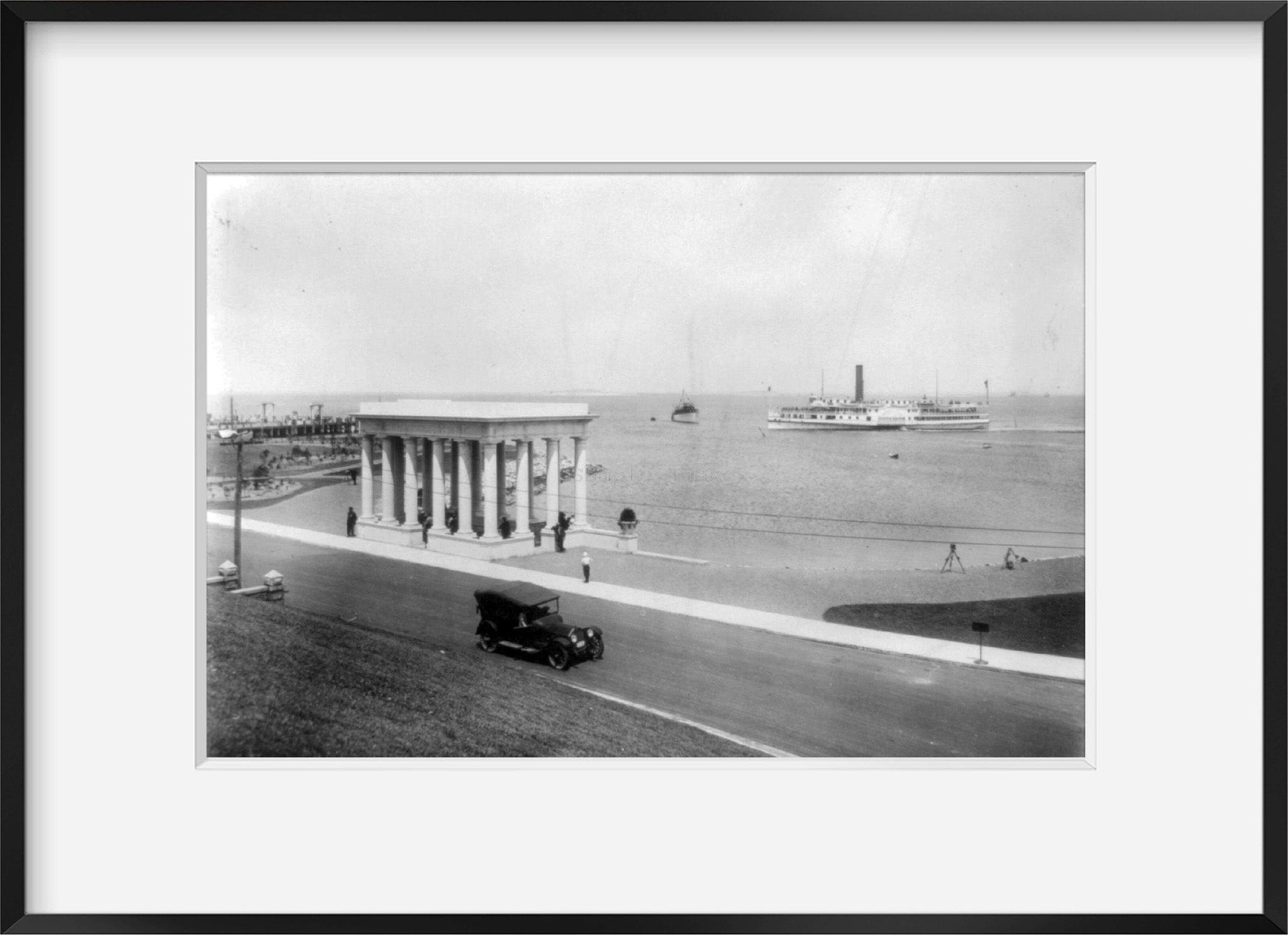 1922 photograph of Plymouth Rock Memorial, Plymouth, Mass.