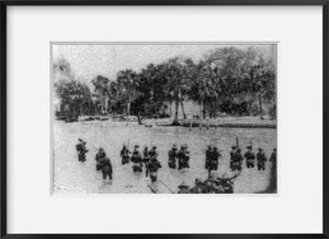 1902 photograph of Landing of U.S. troops near Santiago, Spanish-American War sc