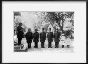 Photo: Archie, Quentin Roosevelt with White House policemen, June 17, c1902, childre