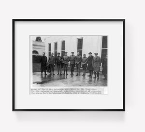 Photo: WWI Veterans, White House, appeal, President, release, prisoners, opposin