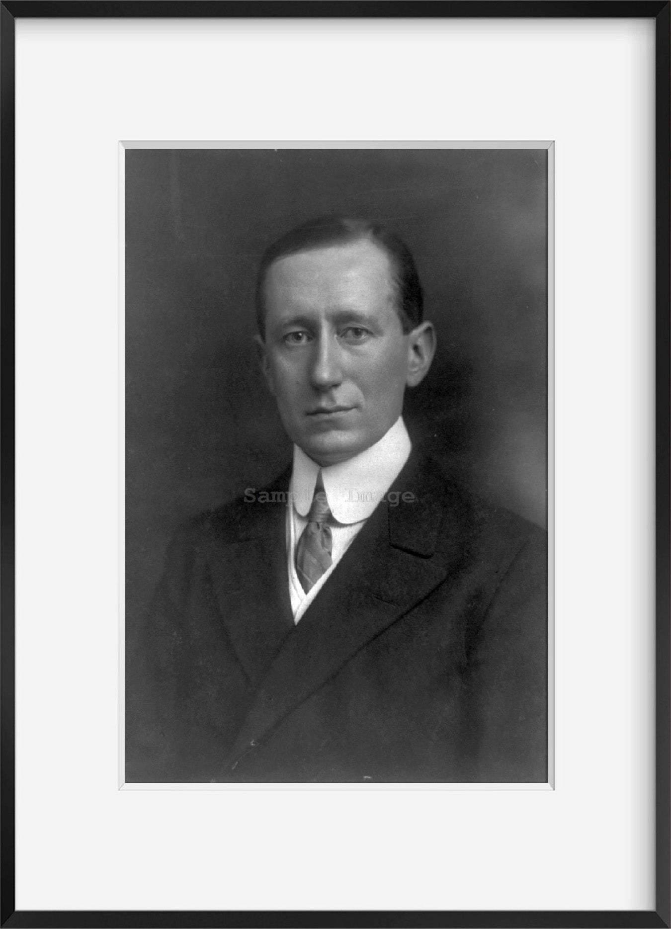 1908 Photo Guglielmo Marconi Portrait, head and shoulders, facing left.