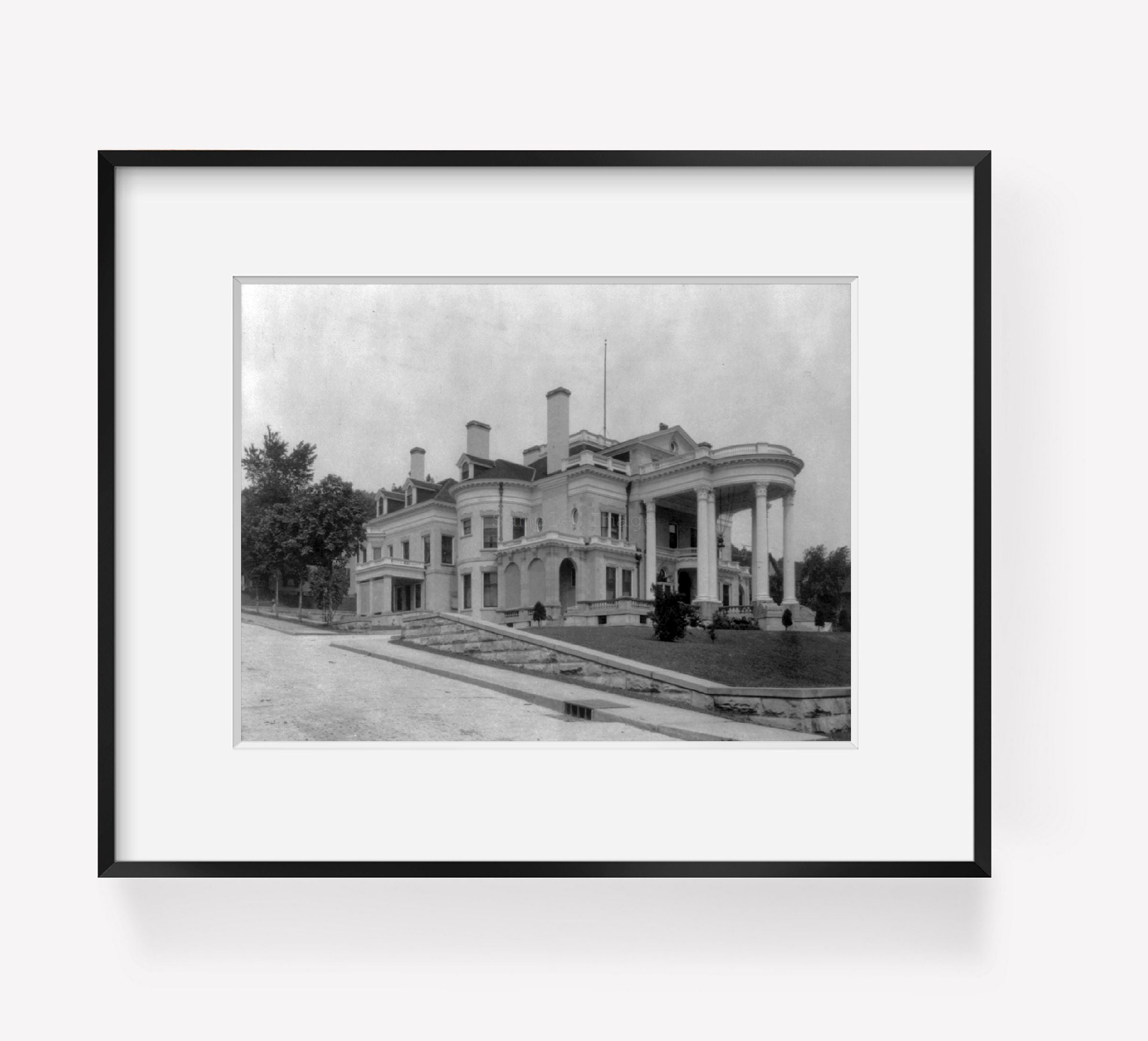 Photo: Large Mansion, Braddock, Pennsylvania, PA, Allegheny County, Columns