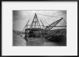Photo: Dredge operating in canal, Mesa, Arizona, c1901