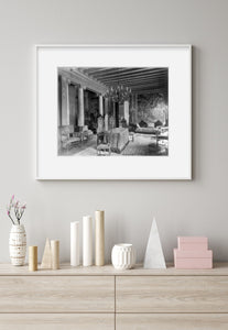 c1902 photograph of Waldorf-Astoria Hotel, New York - interiors: reception room