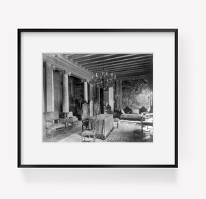 c1902 photograph of Waldorf-Astoria Hotel, New York - interiors: reception room