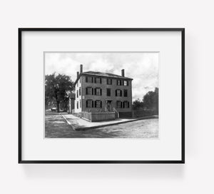 Photo: Henry Wadsworth Longfellow birthplace, Portland, Maine, ME