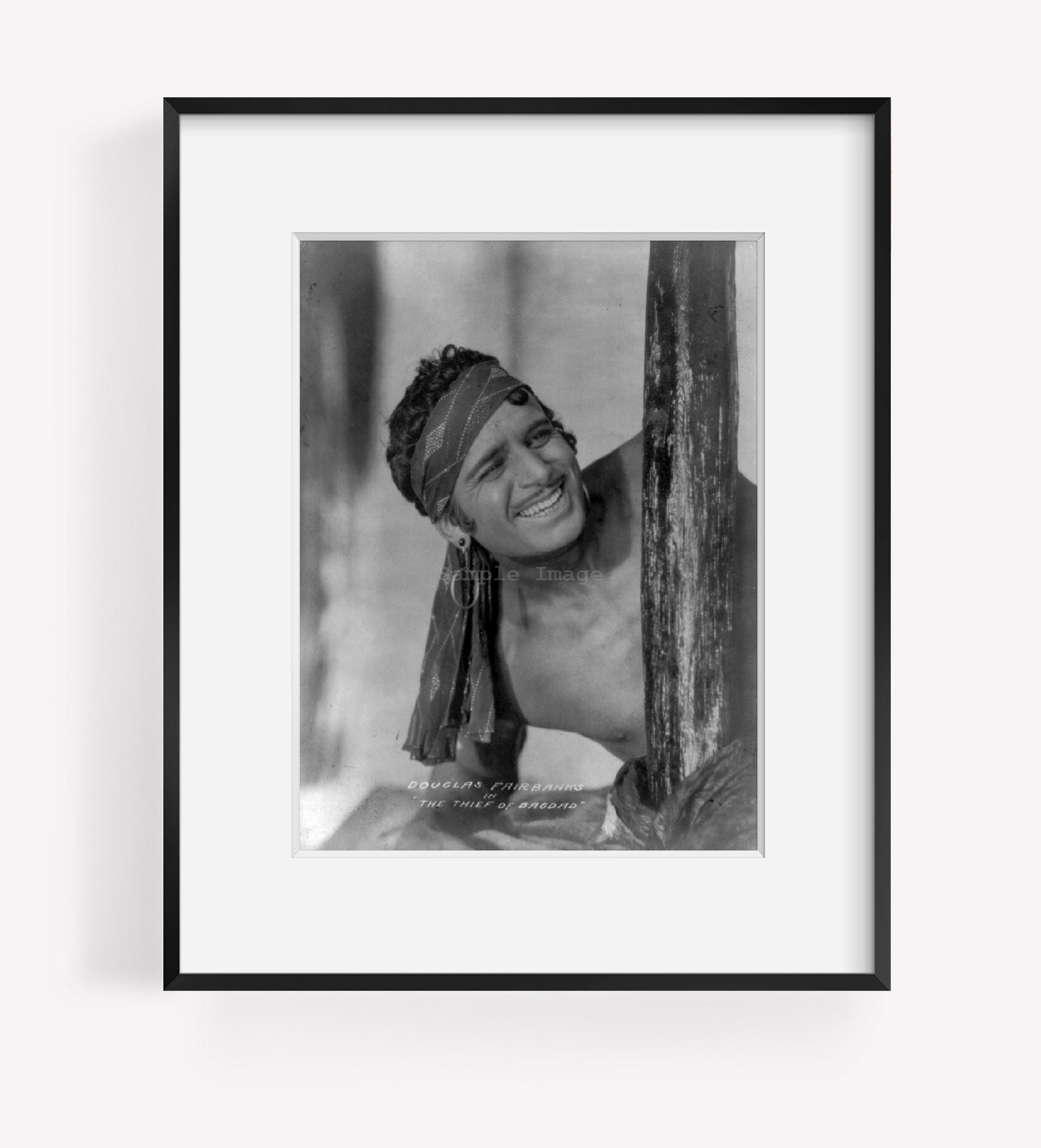 Photo: Douglas Fairbanks, 1883-1939, American actor, director