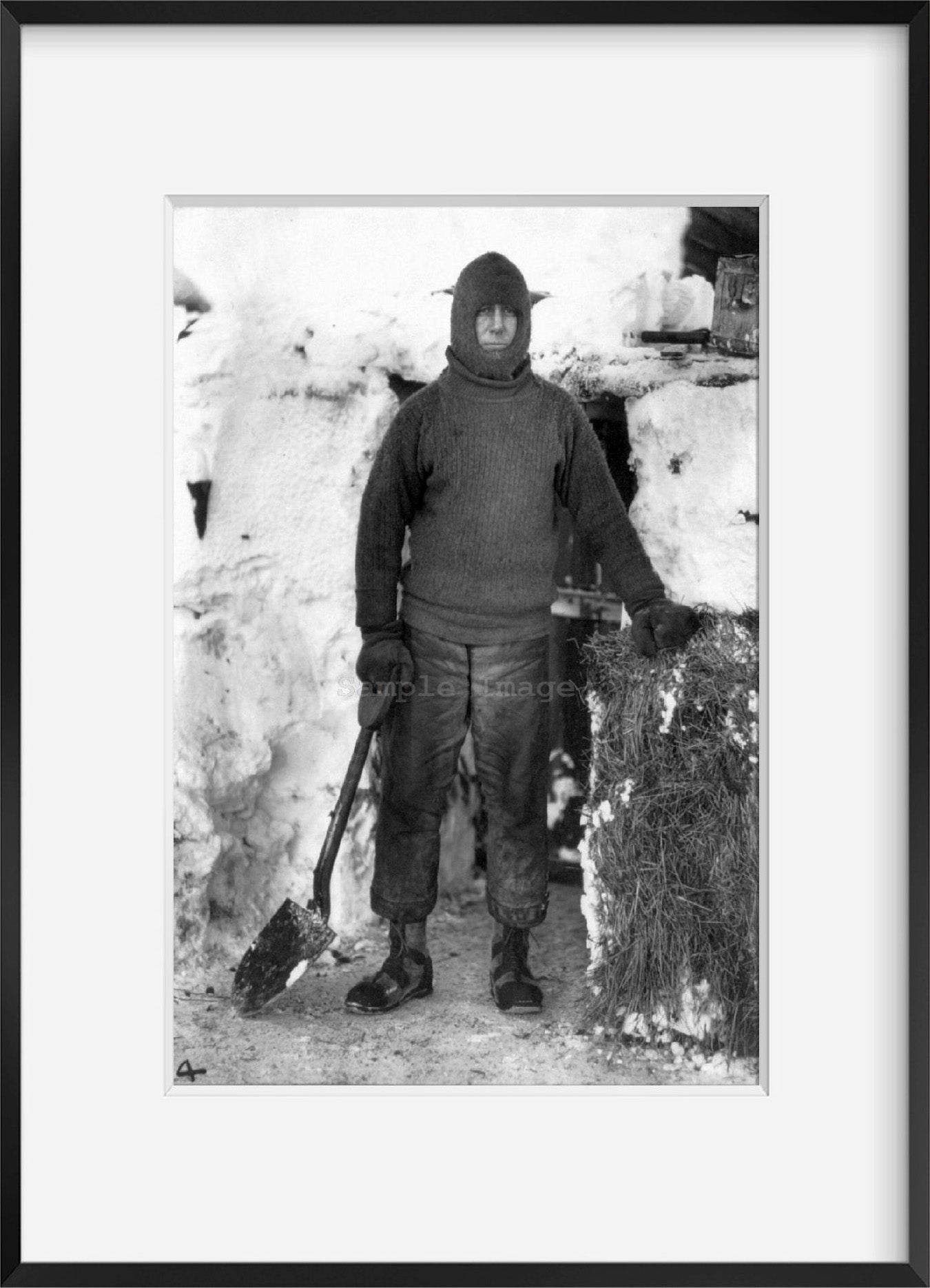 Photo: Captain LawrenceEG Oates, British Antarctic Expedition, Terra Nova, HG Ponti