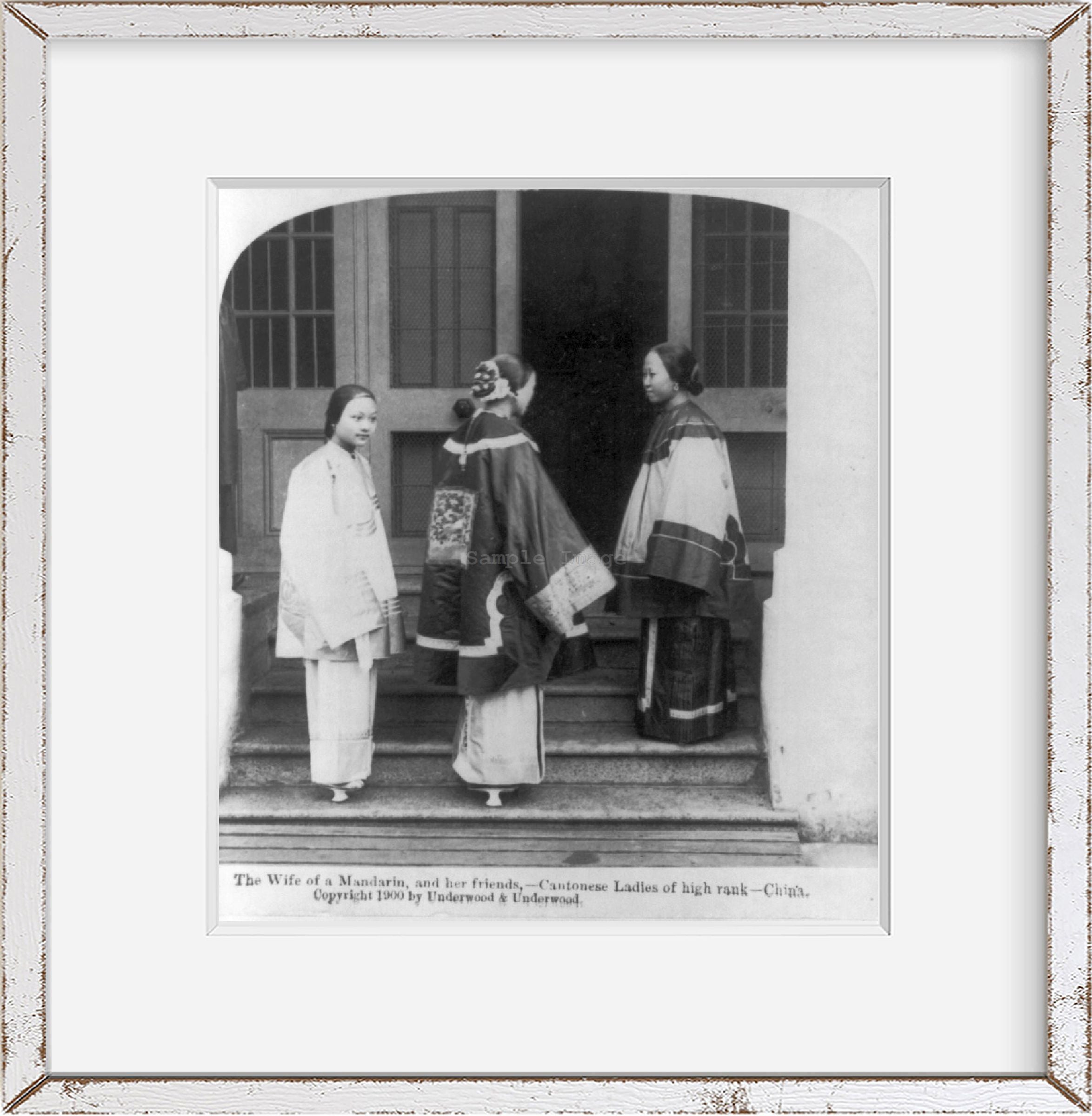 1900 Photo The wife of a Mandarin and her friends - Cantonese ladies of high ran
