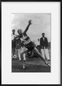Photo: 1936 Olympics, Garmisch, Munich, German shotputter