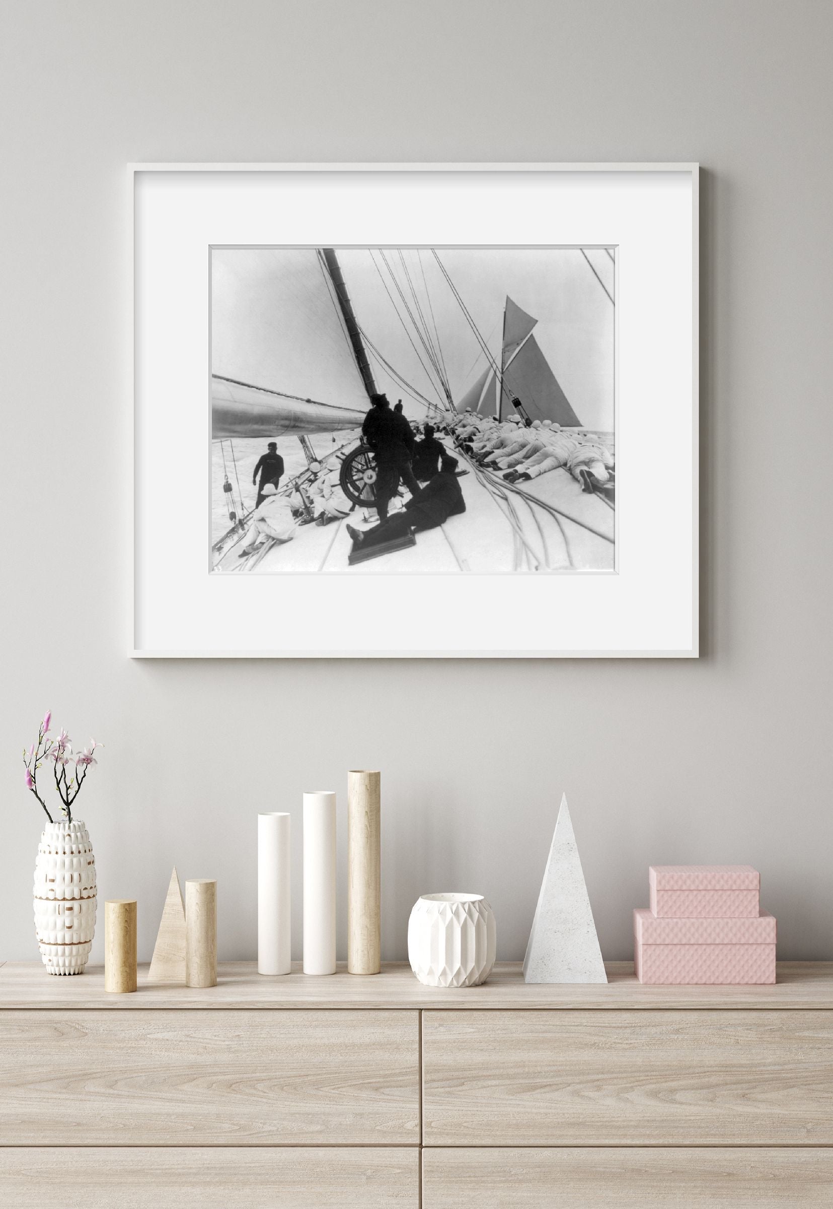 Photo: RELIANCE, sailing yacht, deck scene looking forward, c1903