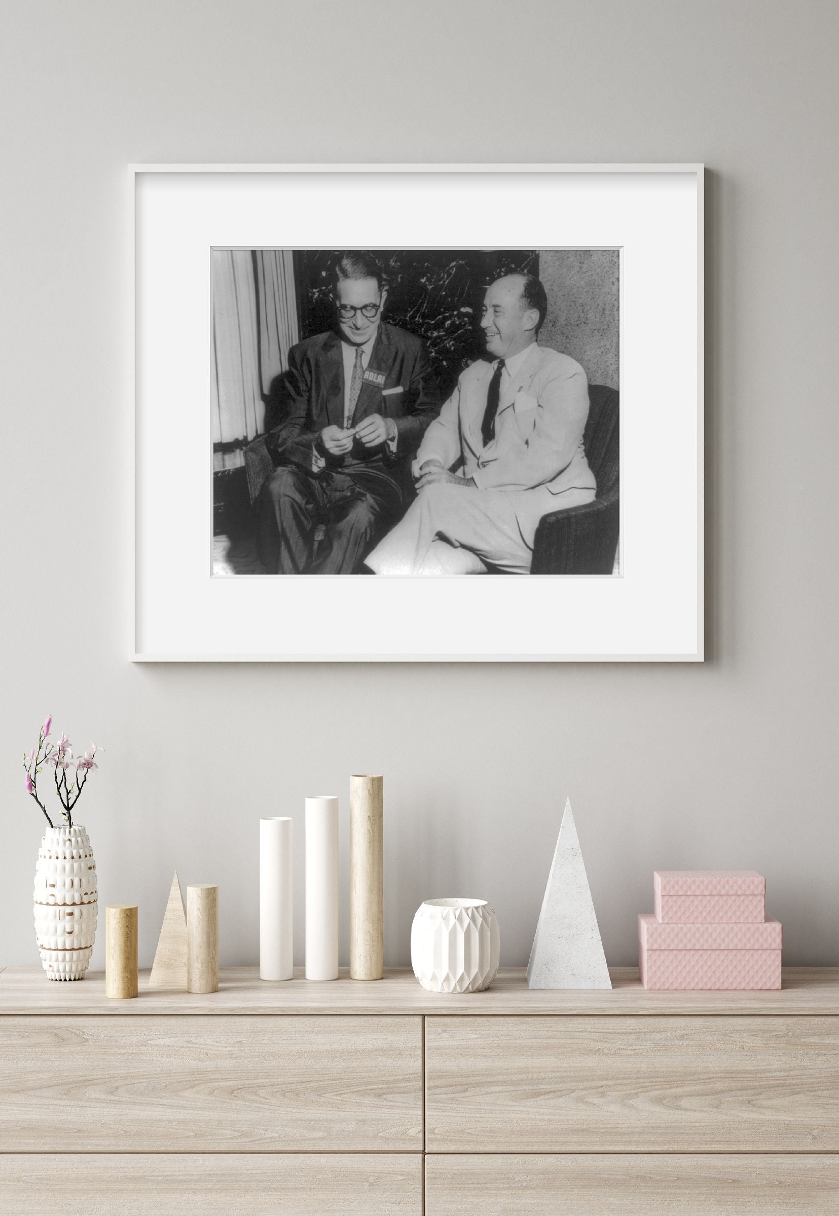 Photo: Adlai Ewing Stevenson, 1900-1965, politician, with Estes Kefauver, 1903-1963