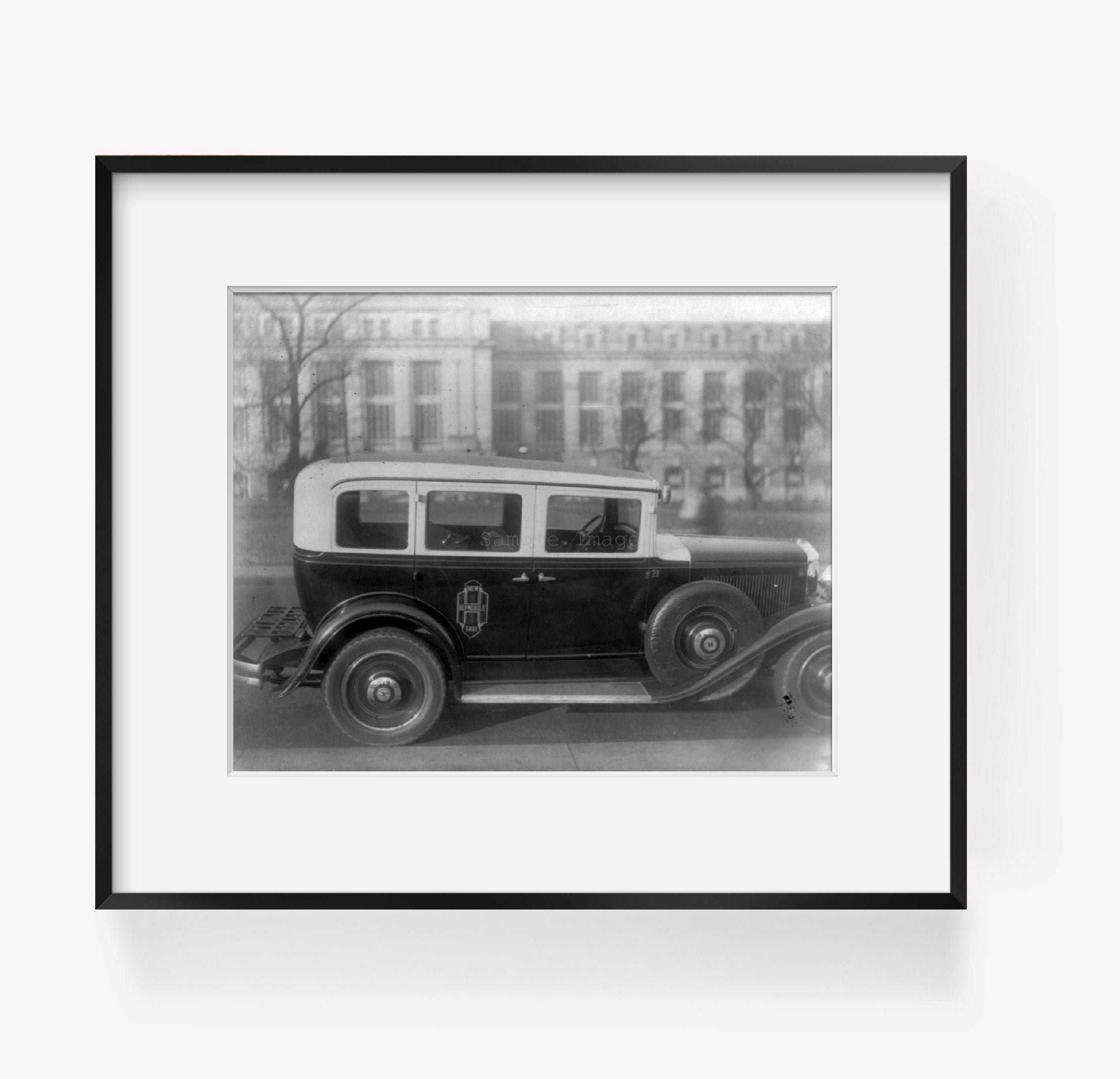 Photo: New Hupmobile, Taxicabs in Washington, D.C., c1931, automobile
