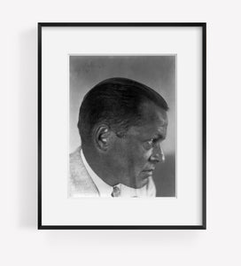 Photo: Bobby Jones, head, right profile, c1935, Davart