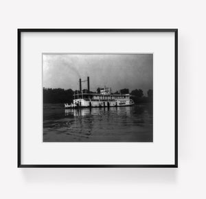 Photo: Riverboats, Ohio and Mississippi Rivers, DESTREHAN