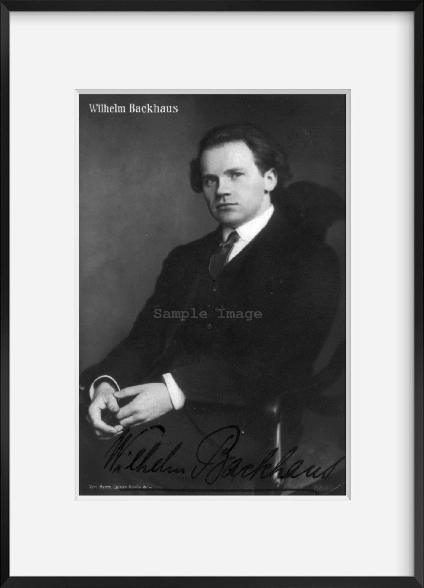 Photograph of Wilhelm Backhaus, half-length portrait, seated