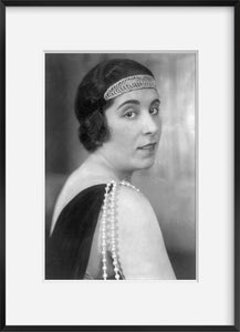Photo: Lucrezia Bori, 1887-1960, Spanish operatic singer, soprano