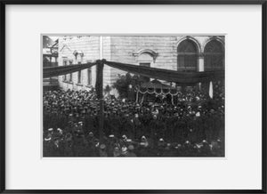 Photo: Wilhelm Richard Wagner, 1813-1883;scene at funeral;crowd around hearse, 188