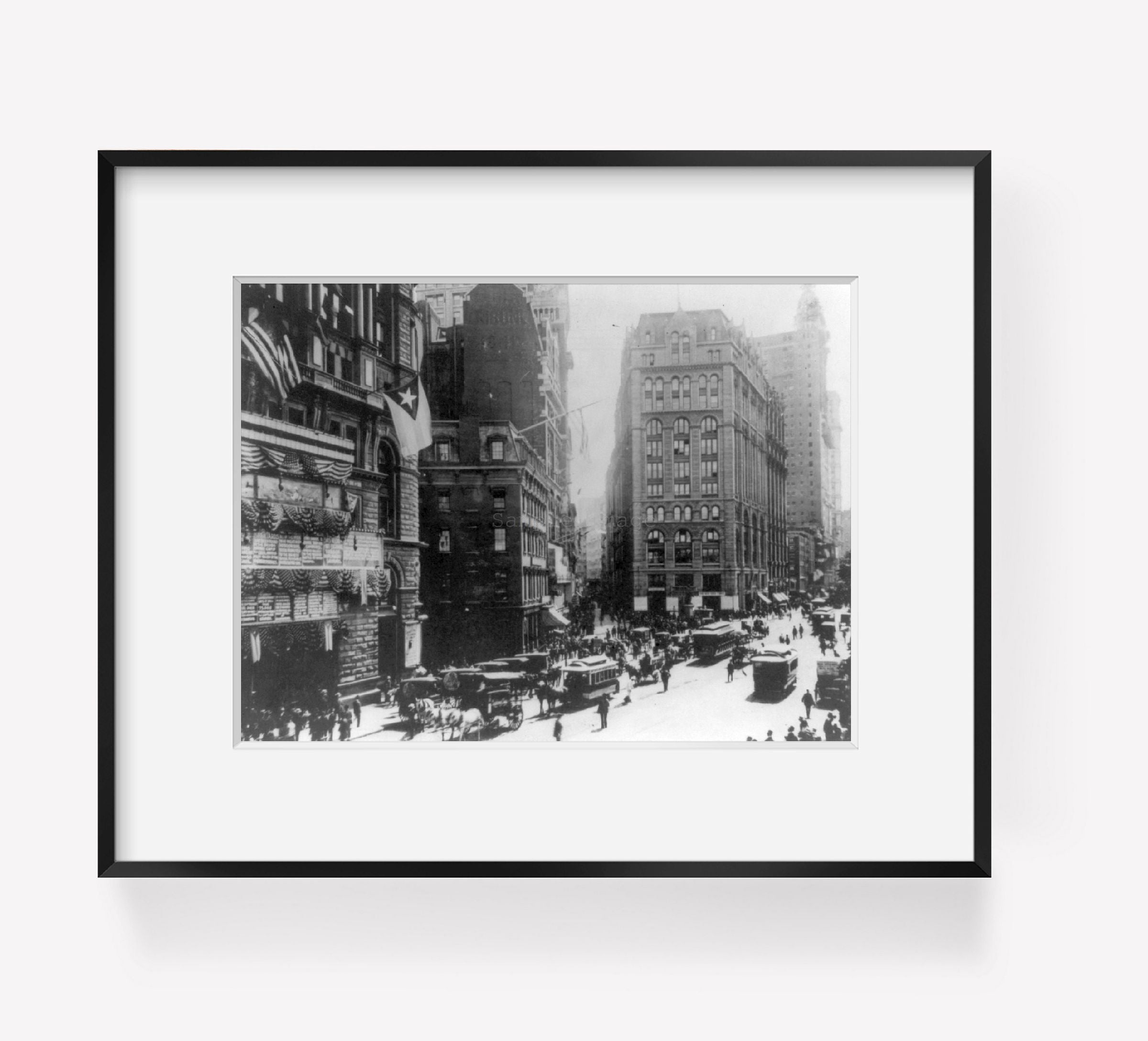 c1939 photograph of "World bulletin board announces sinking of MAINE" - Park Row
