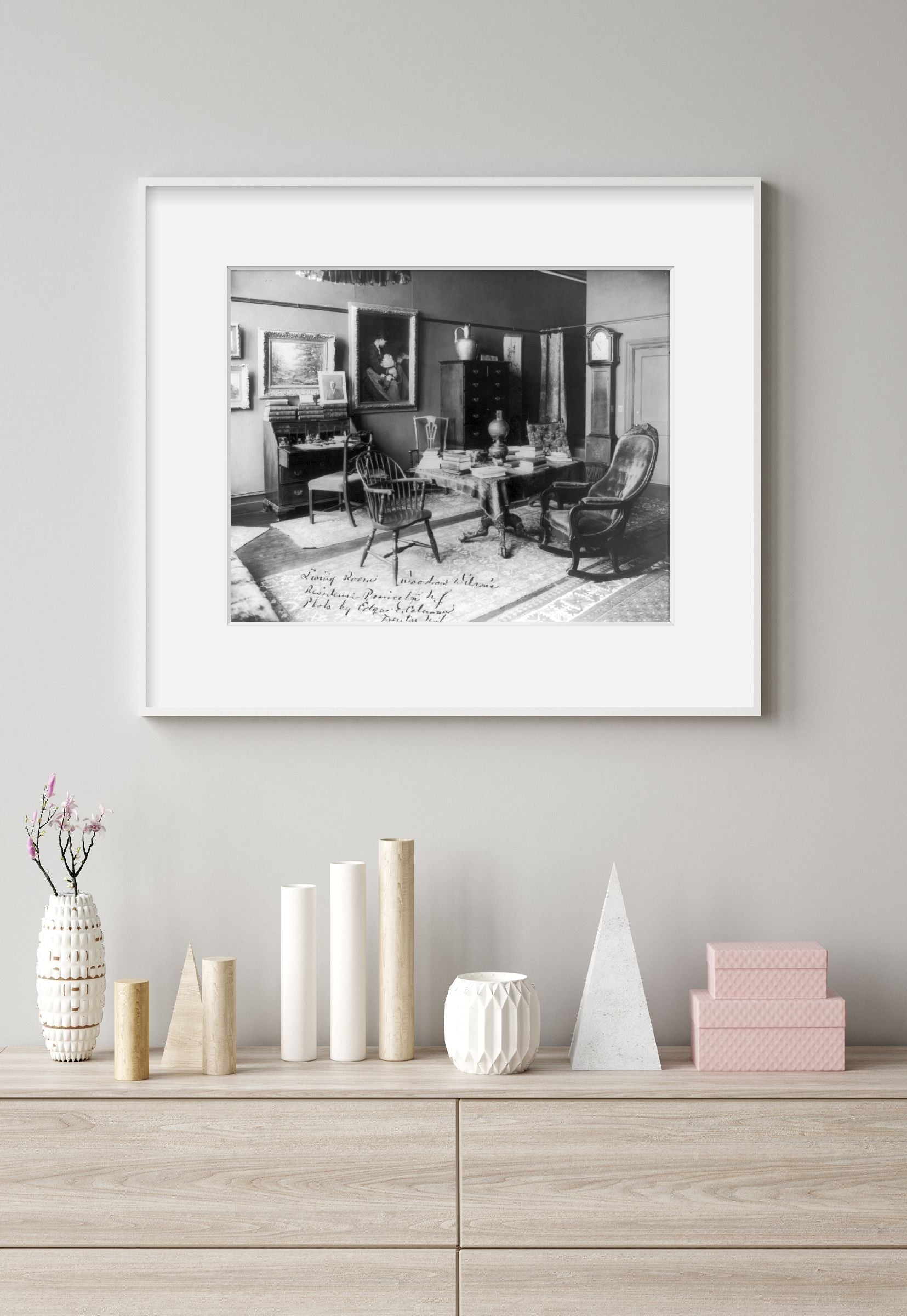 c1913 photograph of Woodrow Wilson; living room of Wilson's residence, Princeton
