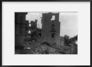 Photo: Spain, rubble of bombed buildings, Civil War, 1937