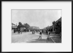 1910 Photo California - Needles - crowded main street during local festival