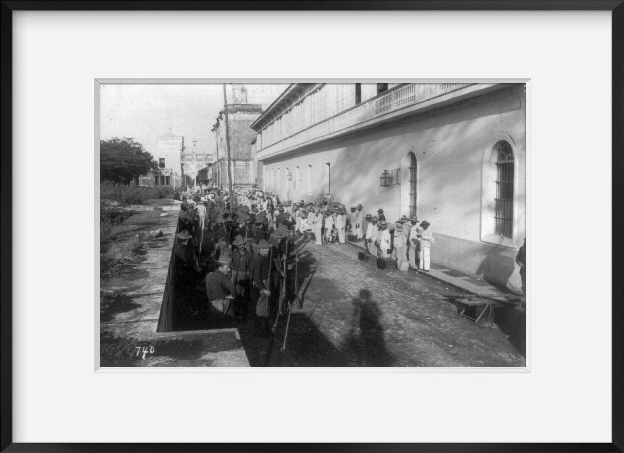 Photo: Prisoners, Cathedral, Walled City, Manila, Philippines, 1899