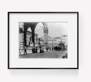 ca. 1910 photograph of Florence, Italy: The Loggia dei Lauzi, an open-air galler