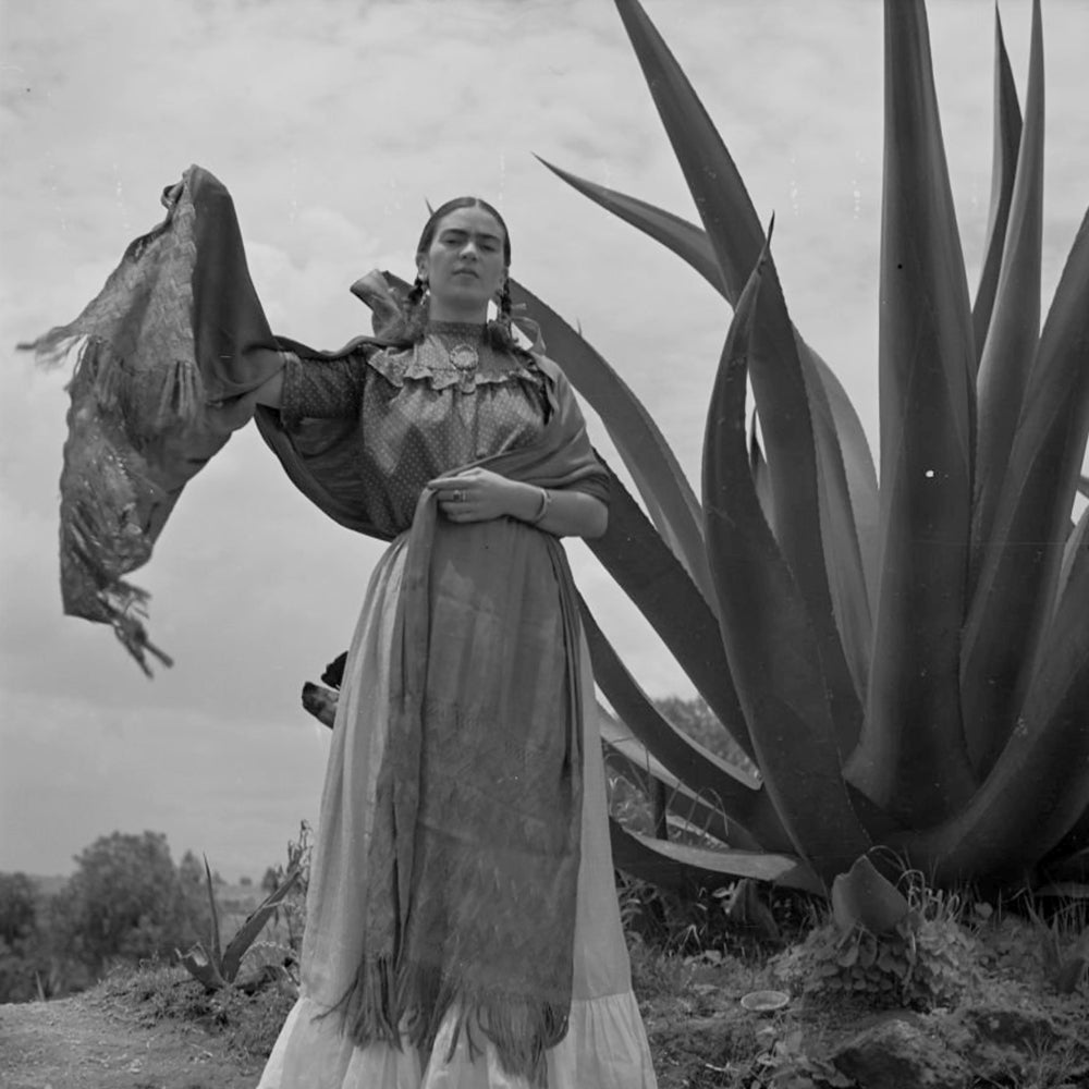 1937 Photo Frida Kahlo (Senora Diego Rivera) standing next to an agave plant, du
